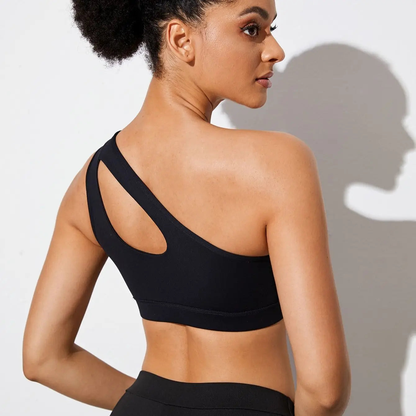One-Shoulder Push-Up Sports Bra
